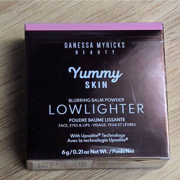 Danessa Myricks Beauty Mauve Pink Yummy Skin Lowlighter Blurring Balm Compact - Picture 5 of 11